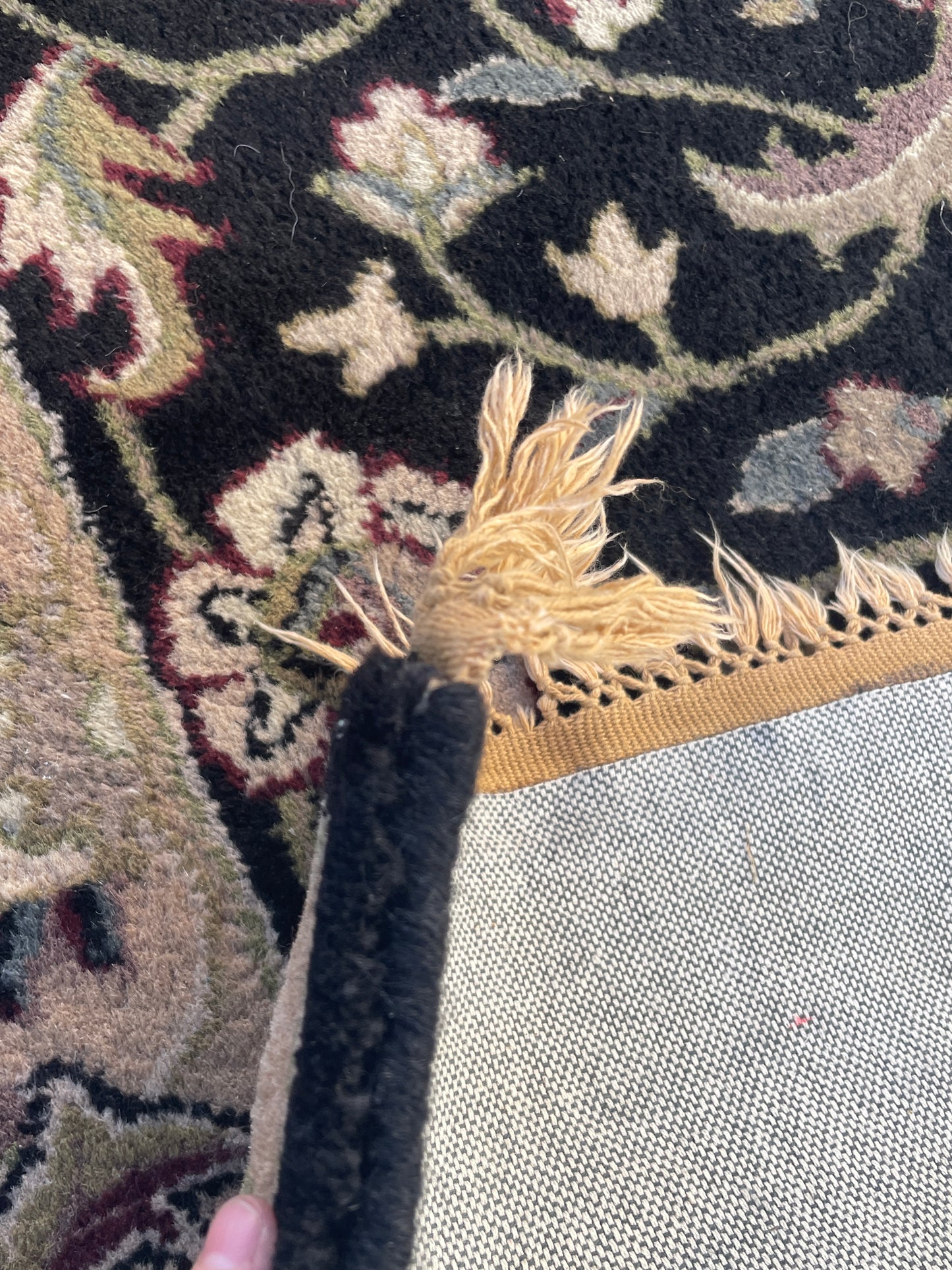 Handmade in India, “Blade Black” Floral Wool Area Rug 3ftx5ft 3.5 in