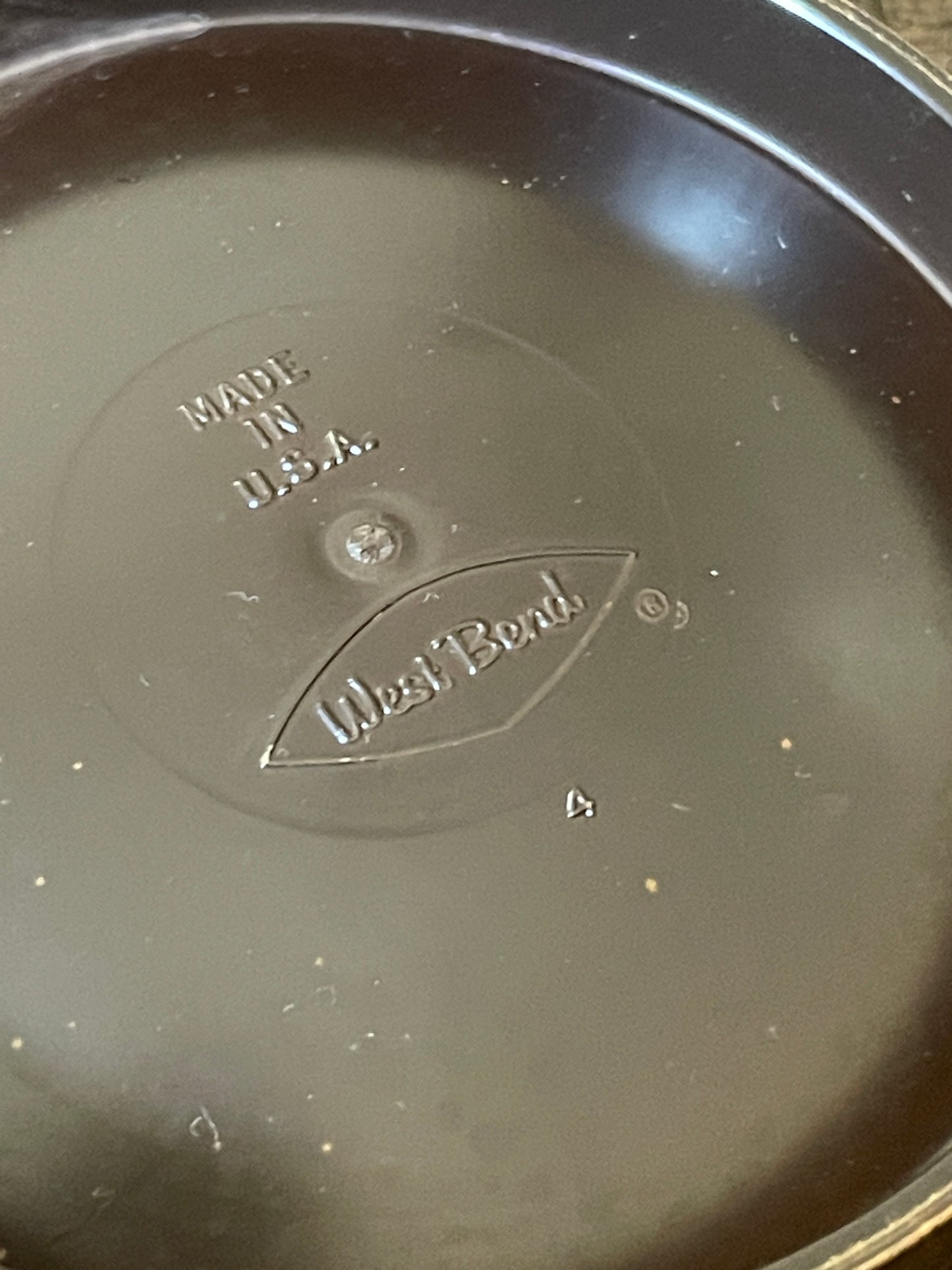 Vintage WestBend Faux Wood Salad Bowl Set