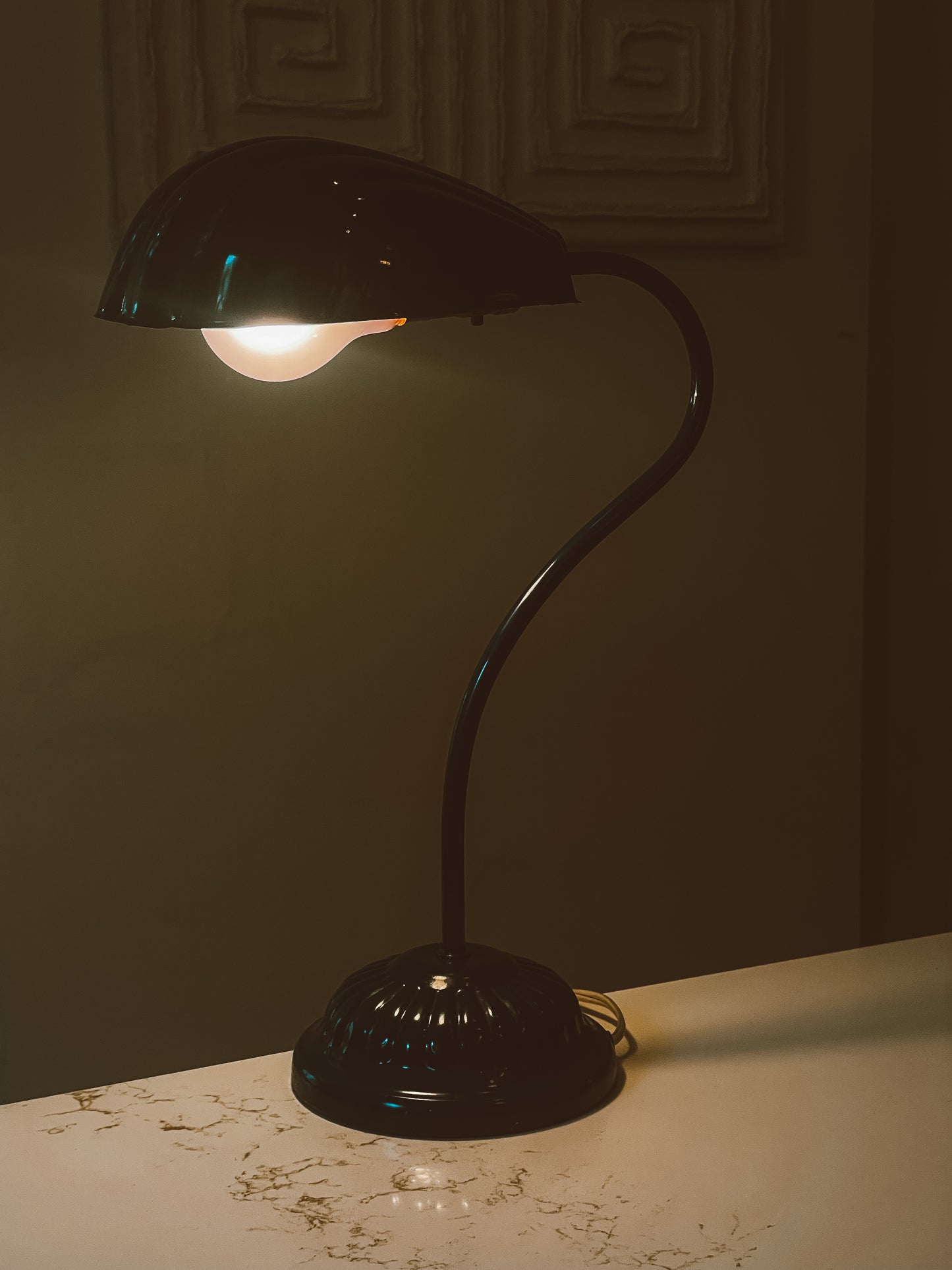 Vintage Dark Blue Metal Shell Table Lamp