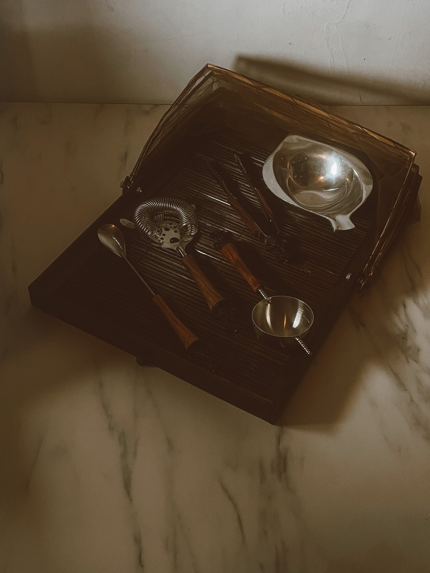 Folding Sheer Canopy Vintage Tray with Steel Tongs, Strainer, Measuring cup, Skewer, Tongs and Mixing Spoon