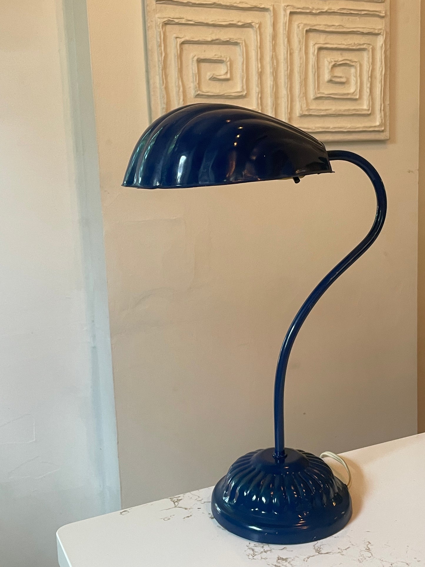Vintage Dark Blue Metal Shell Table Lamp