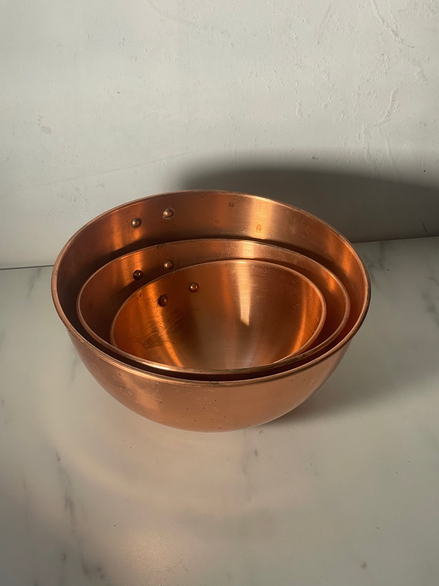 Vintage Copper Nesting Mixing Bowl - Trio