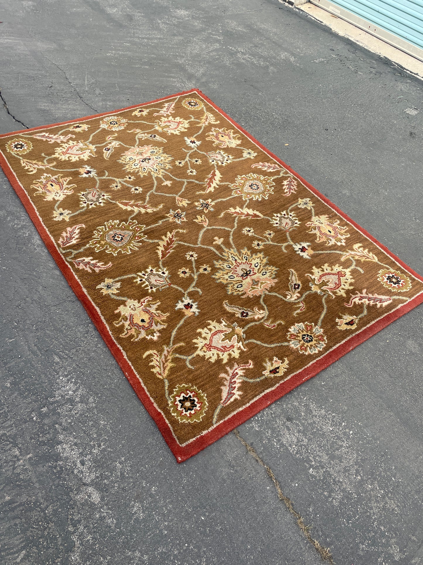 Shalimar Hand-tufted Rust and Brown Floral Wool Area Rug 5x7