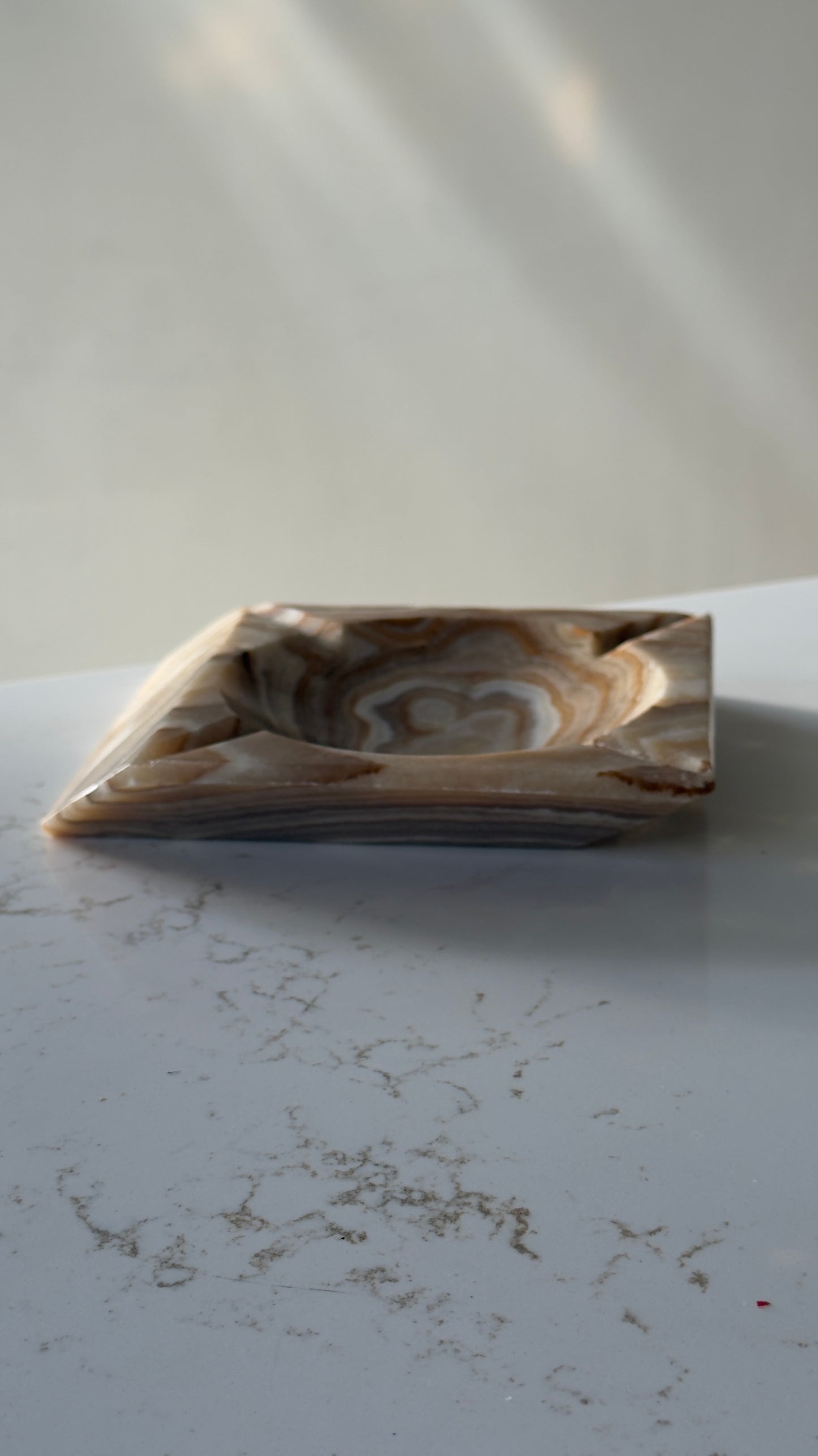 Vintage ~1960 Tapered Edge Onyx Ashtray