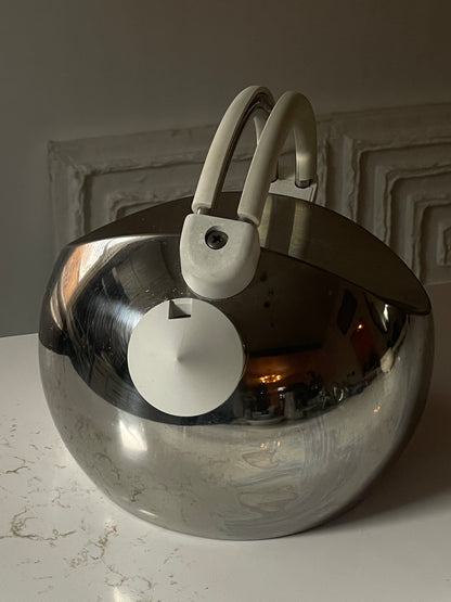 Rare CARLO GIANNINI Postmodern White & Chrome Whistling Italian Stove Top Tea Kettle