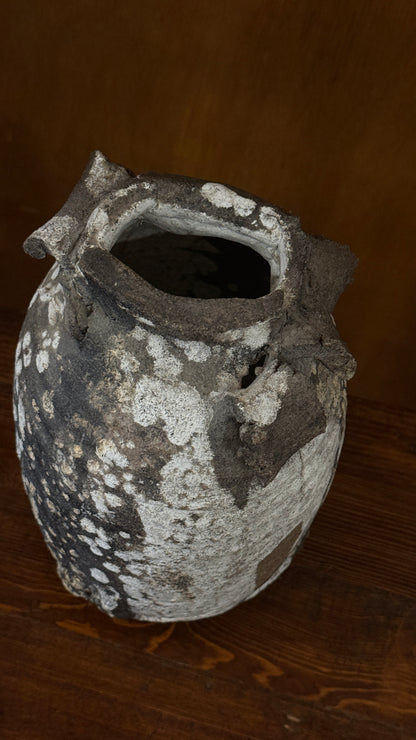 Handcrafted Humphreys Ocean Shipwreck Barnacle Glazed Vase