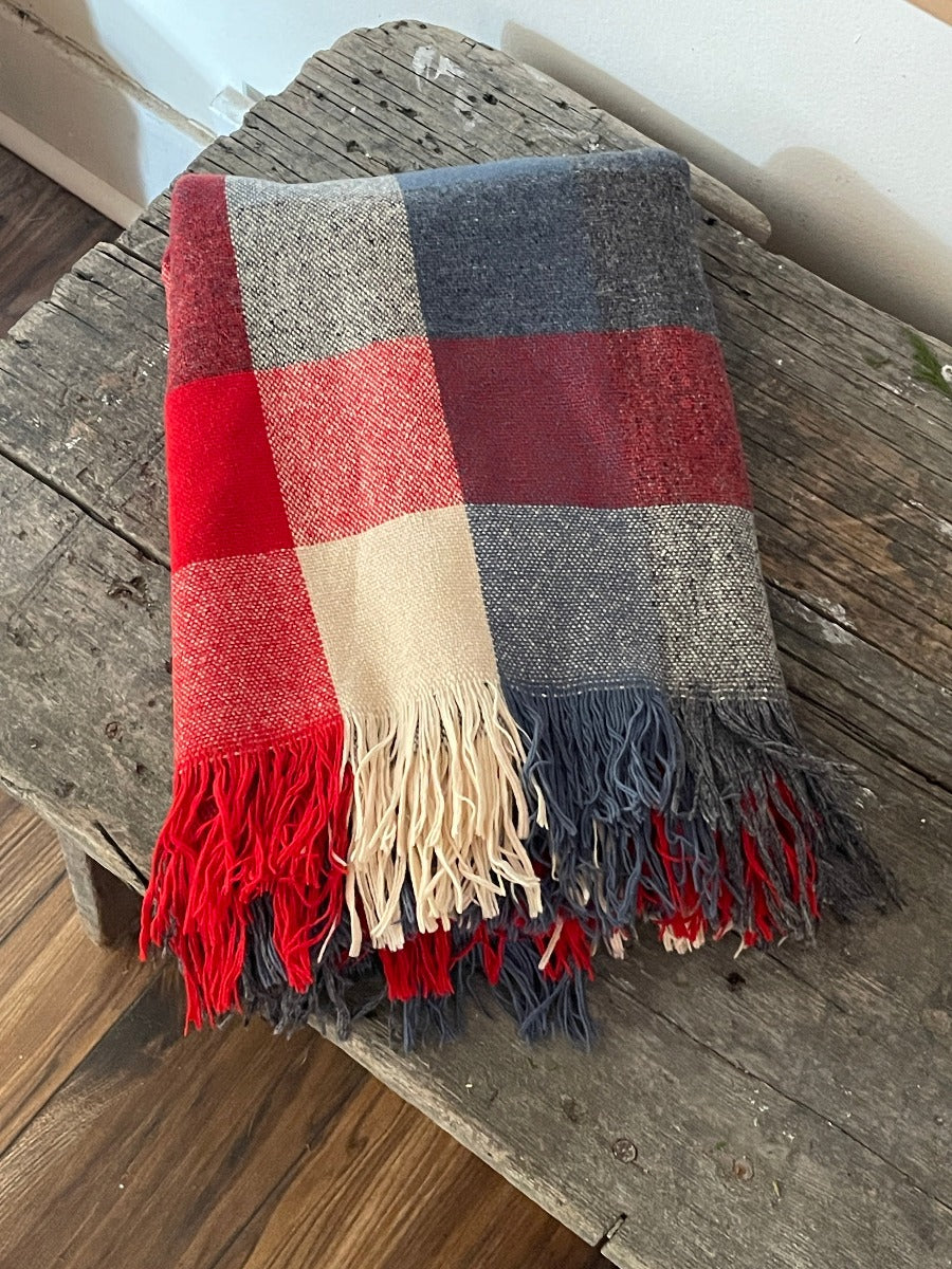Vintage Faribo Wool Tartan Plaid Stadium Blanket Lap Throw