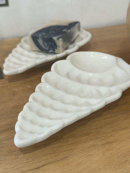 White Ceramic Shell Plate