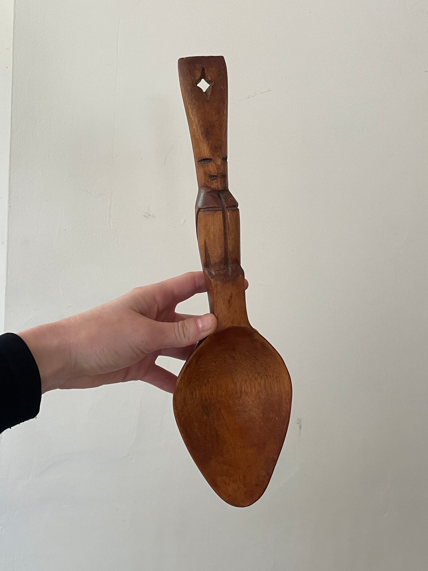 Hand carved Wooden Spoon Rest