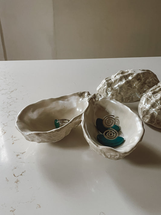 Iridescent Ivory Ceramic Oyster Trinket Dish