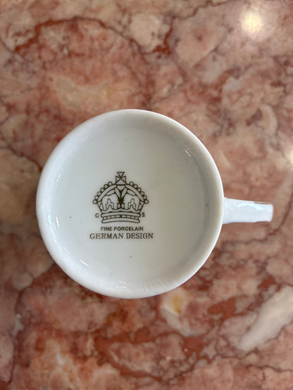 German Fine Porcelain Gold Starburst Cup and Saucer Set of 6 in Box