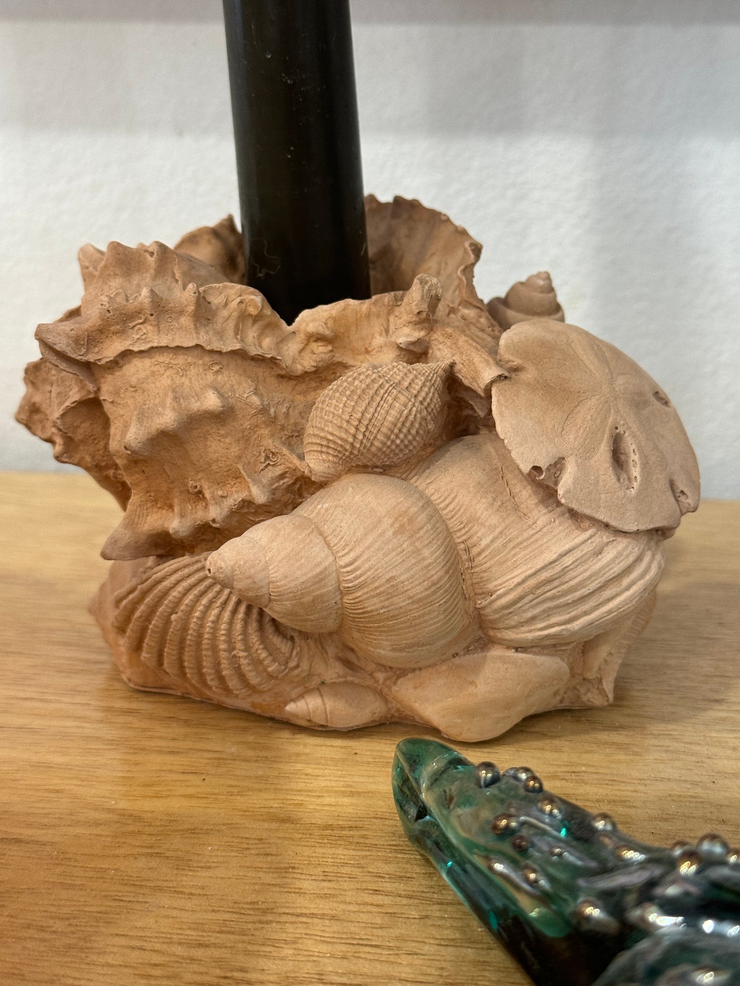 Rare 1992 United Design Corp Windcense Shell Boone Candle Holder