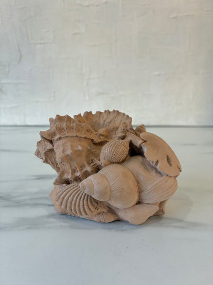 Rare 1992 United Design Corp Windcense Shell Boone Candle Holder