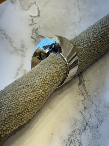 New in box Vintage Phillipi Mirrored Silver "Swirl" Napkin Rings sold as set of 4