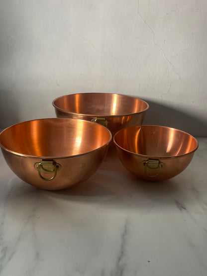 Vintage Copper Nesting Mixing Bowl - Trio