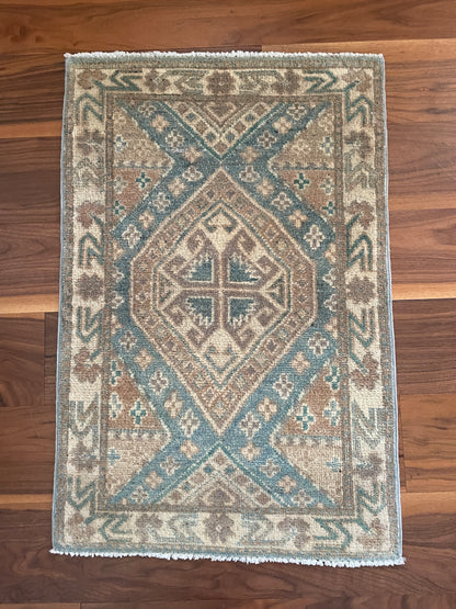 Hand-knotted Wool Rugs
