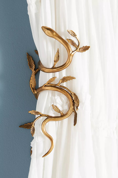 Brass Serpent Rack