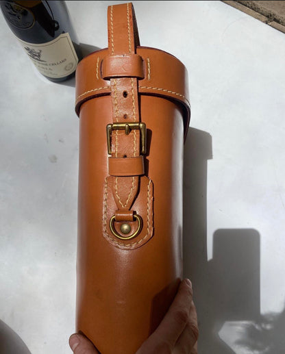 Vintage Leather 2-Wine Bottle Carrier with Gold Pressed Lettering