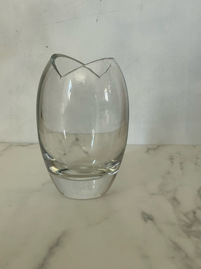 Polish Tarnow Tulip Glass-blown Vase